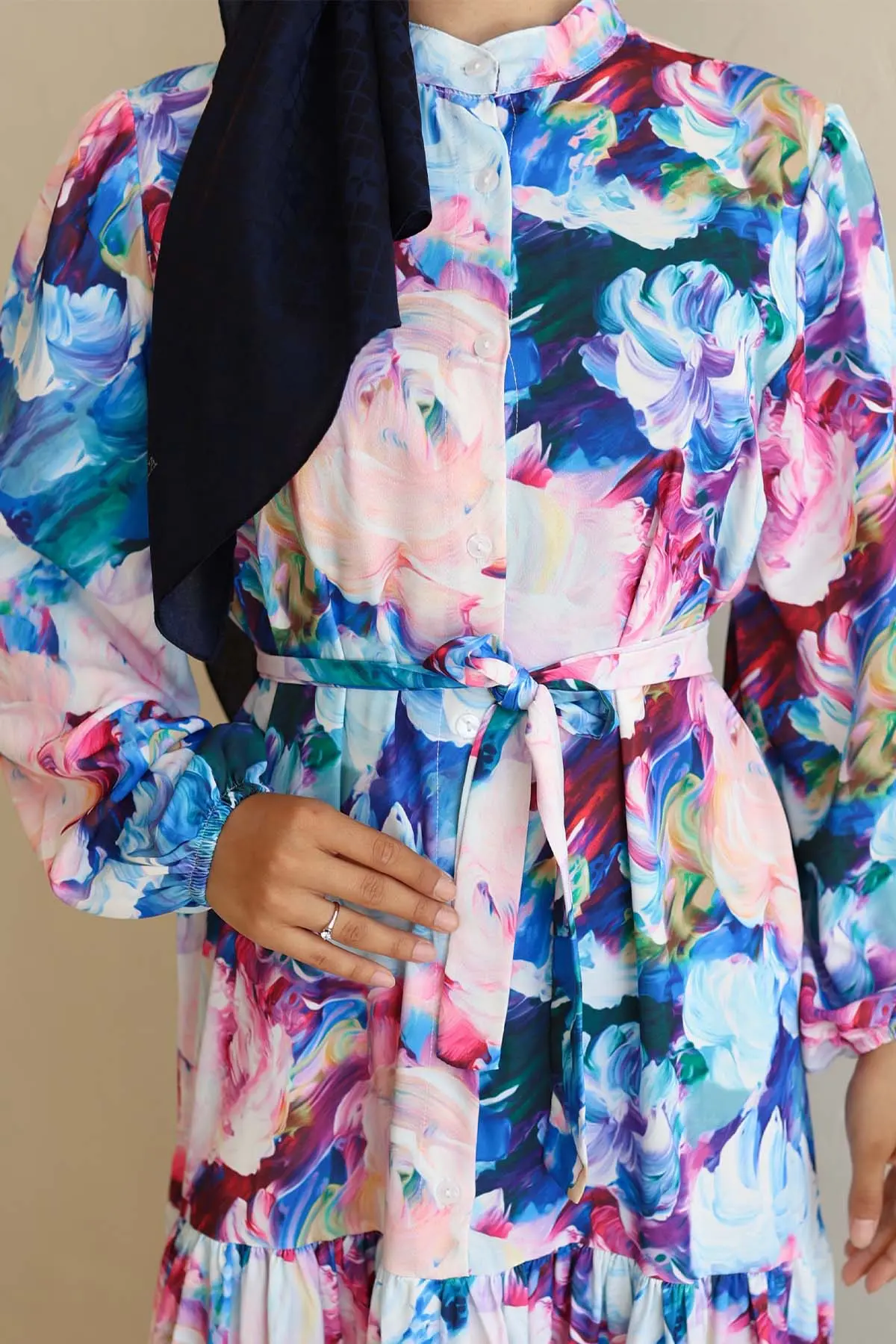 Desenli Tesettür Elbise-detail