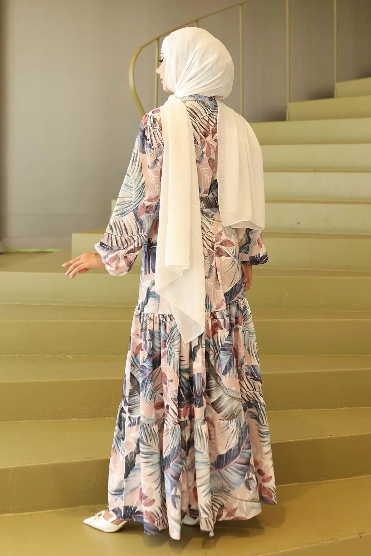 Desenli Tesettür Elbise-detail