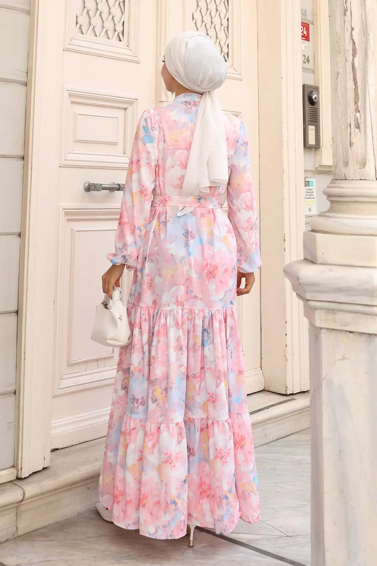 Desenli Tesettür Elbise-detail