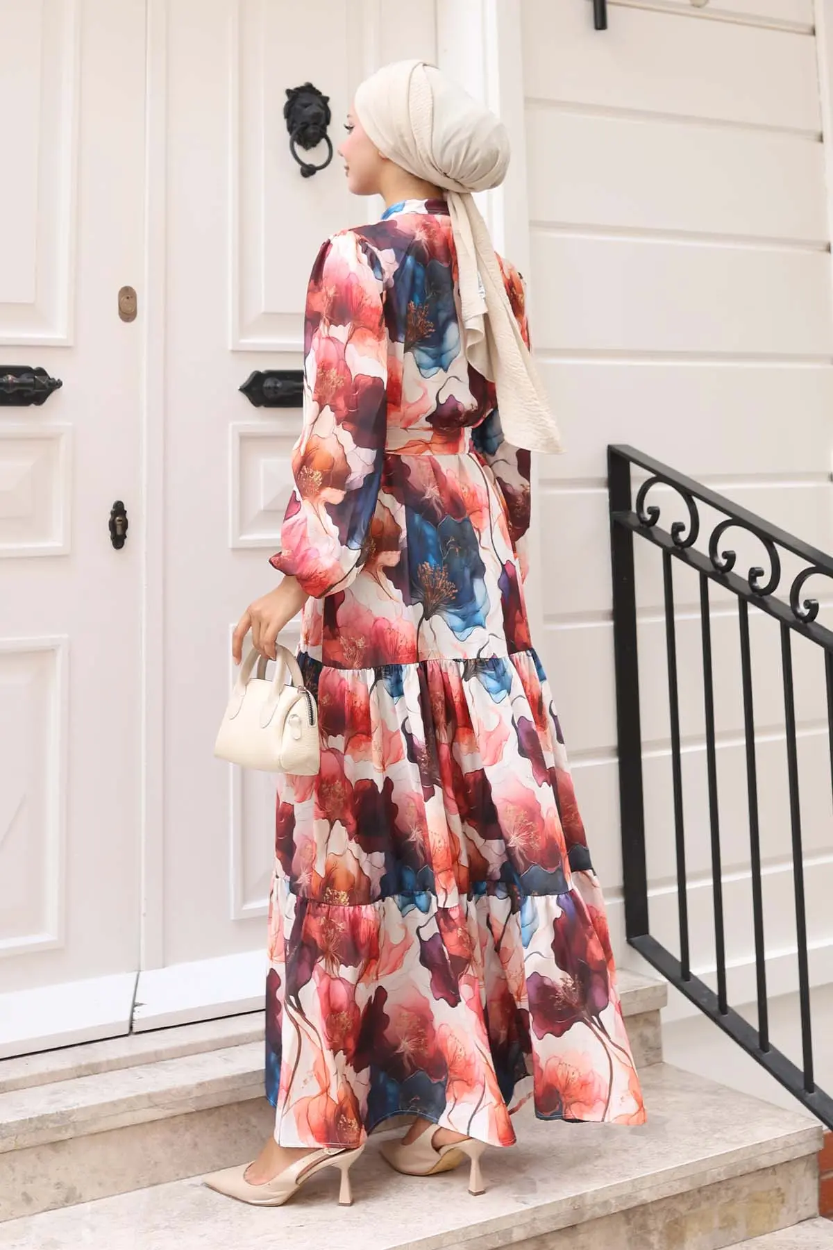 Desenli Tesettür Elbise-detail