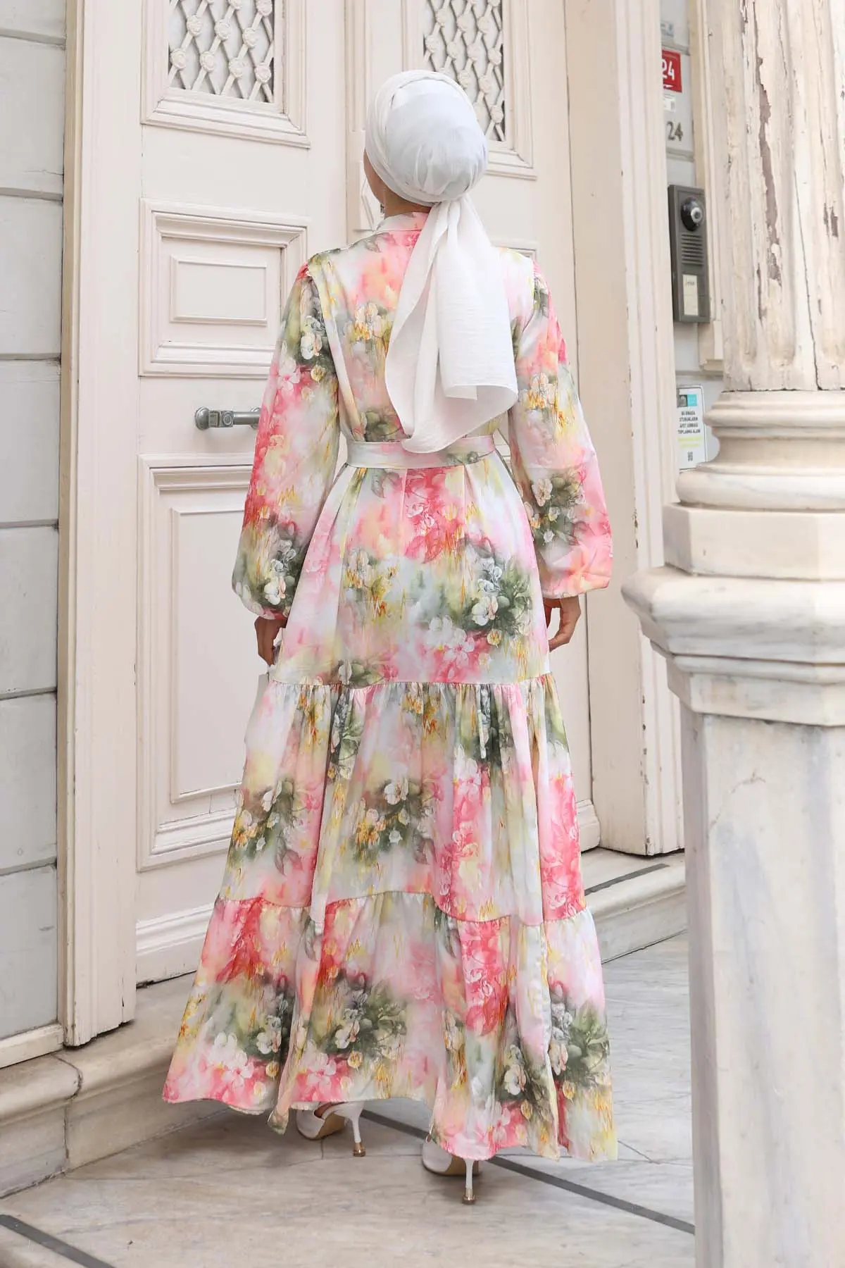 Desenli Tesettür Elbise-detail