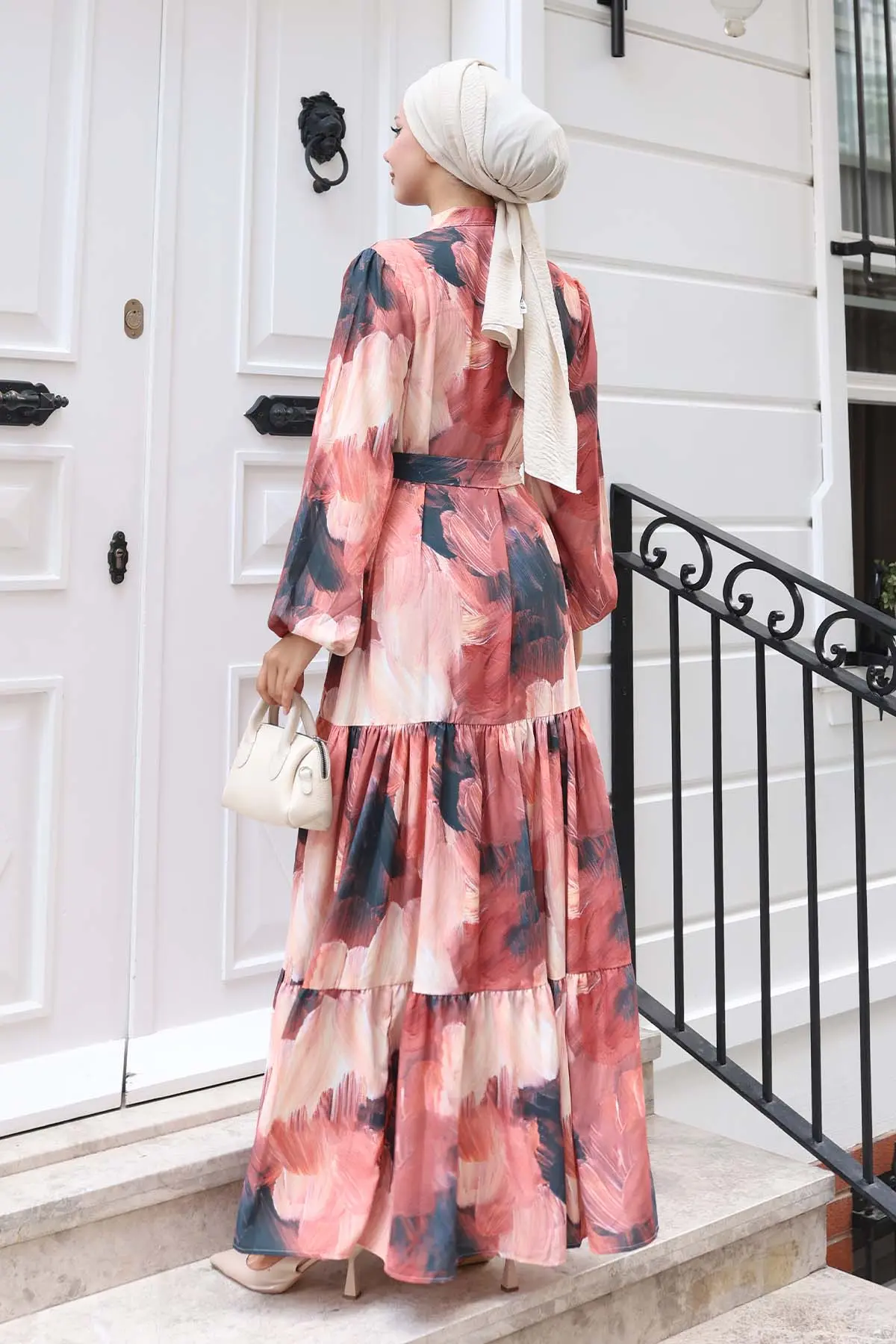 Desenli Tesettür Elbise-detail