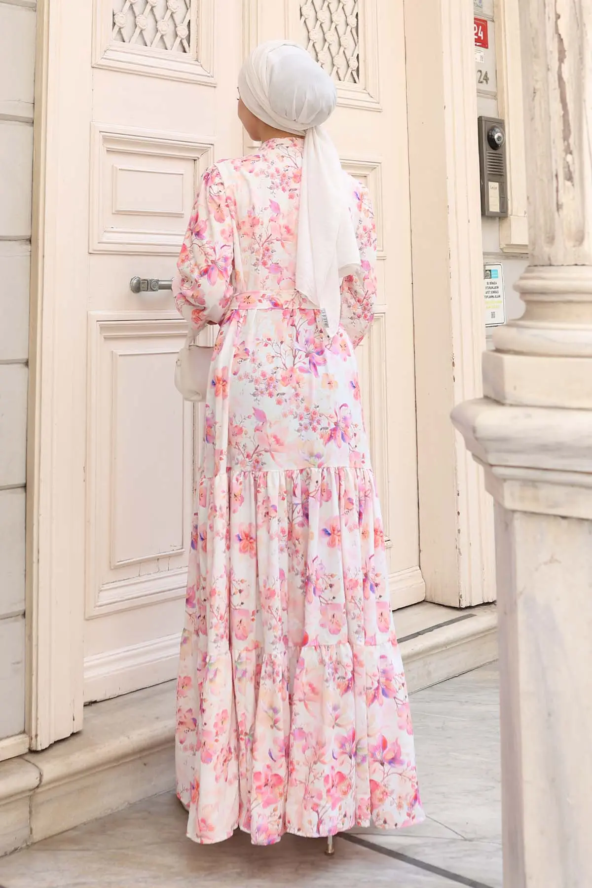 Desenli Tesettür Elbise-detail