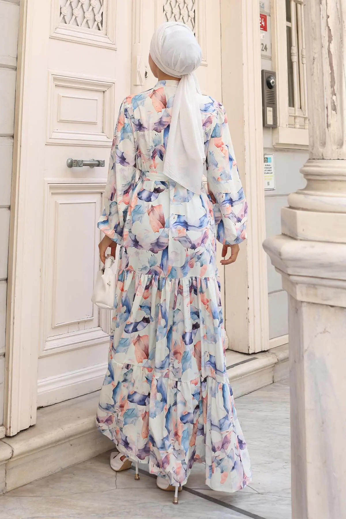 Desenli Tesettür Elbise-detail