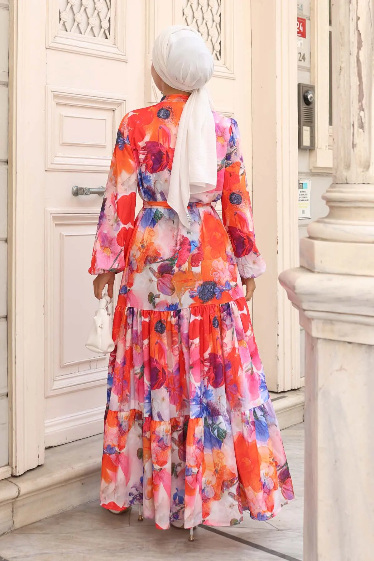 Desenli Tesettür Elbise-detail