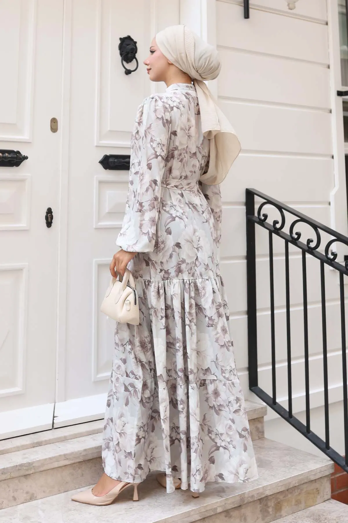 Desenli Tesettür Elbise-detail