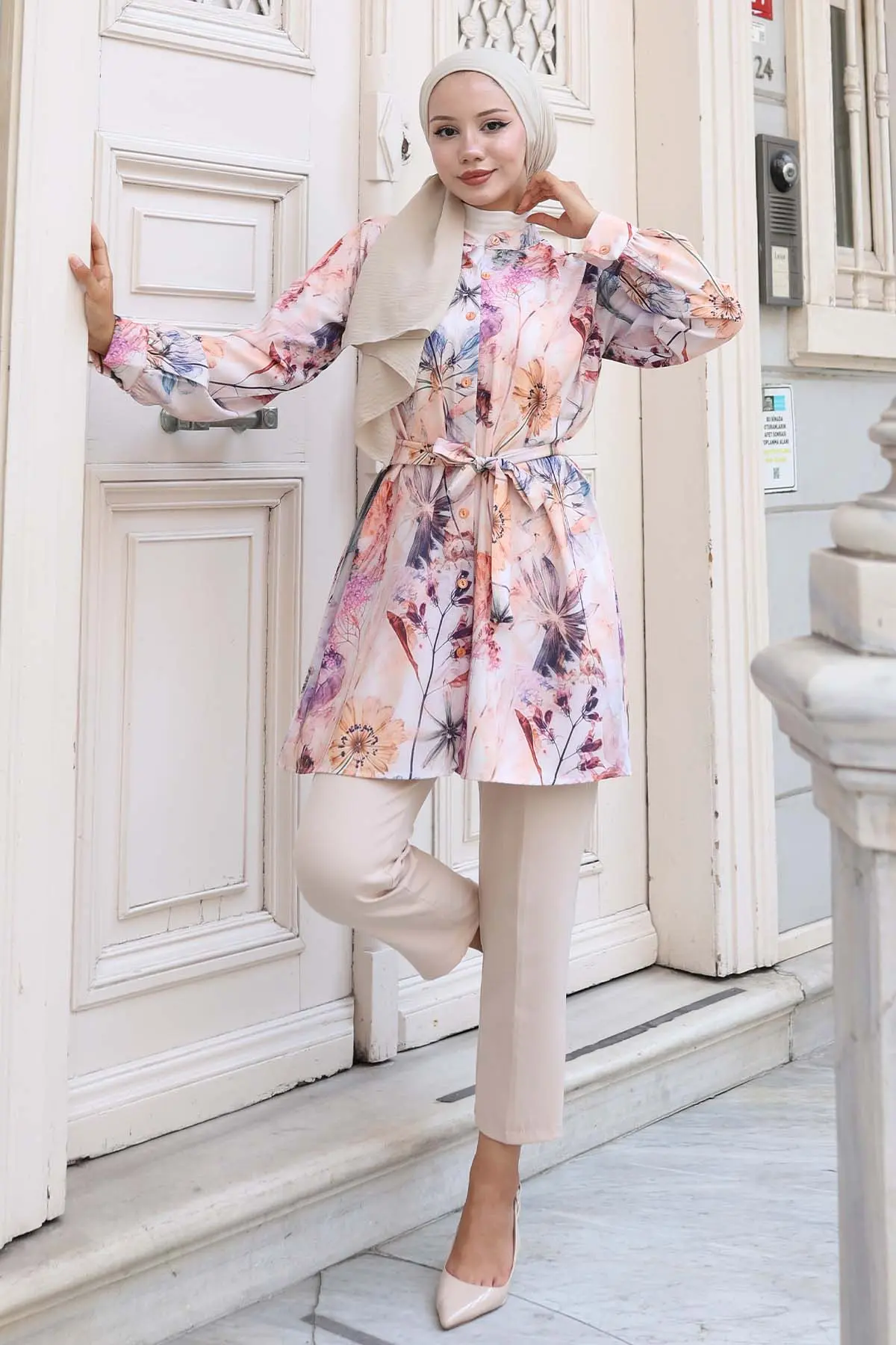 Desenli Tesettür Gömlek Bej 704-detail