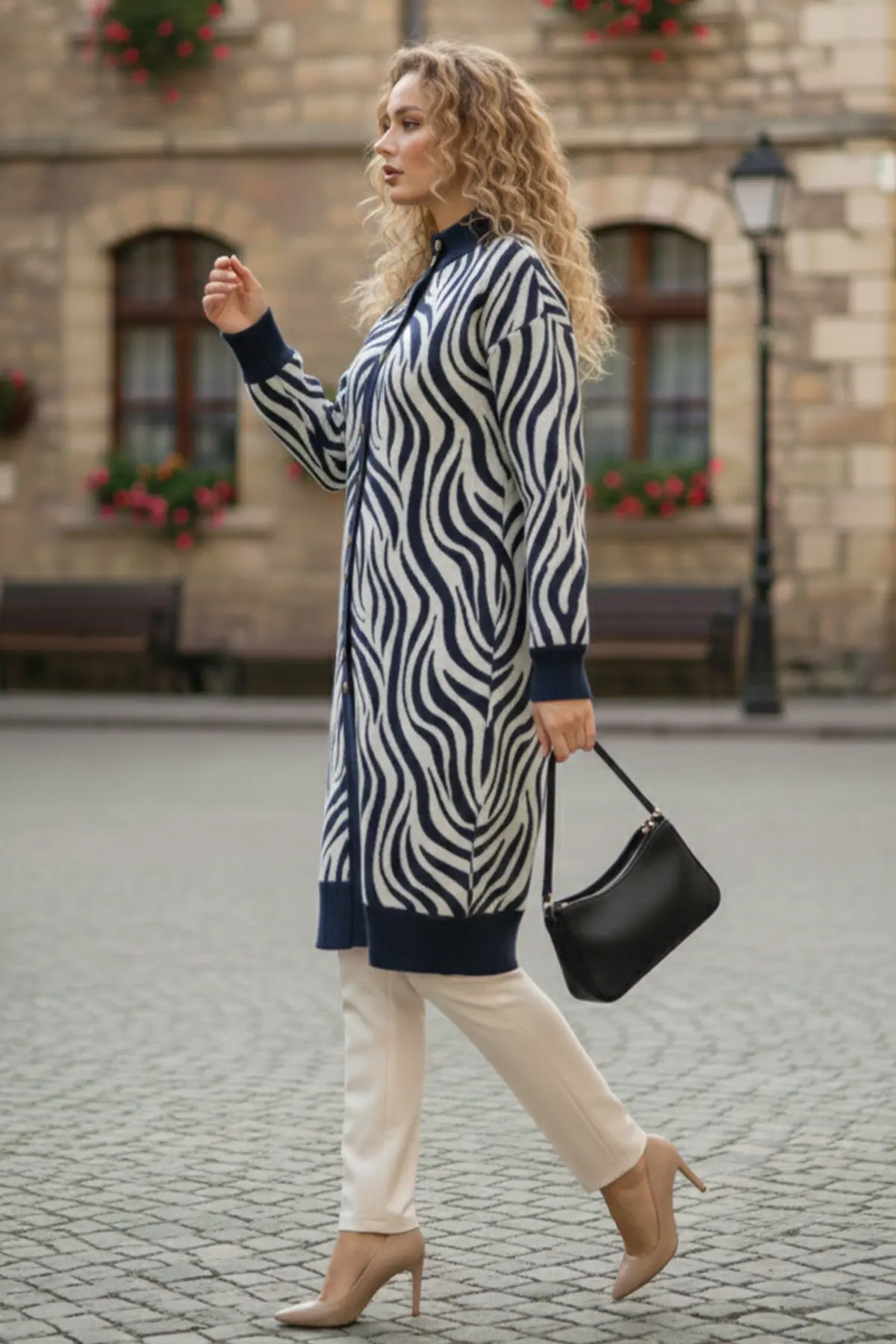 Patterned Hijab Cardigan-detail