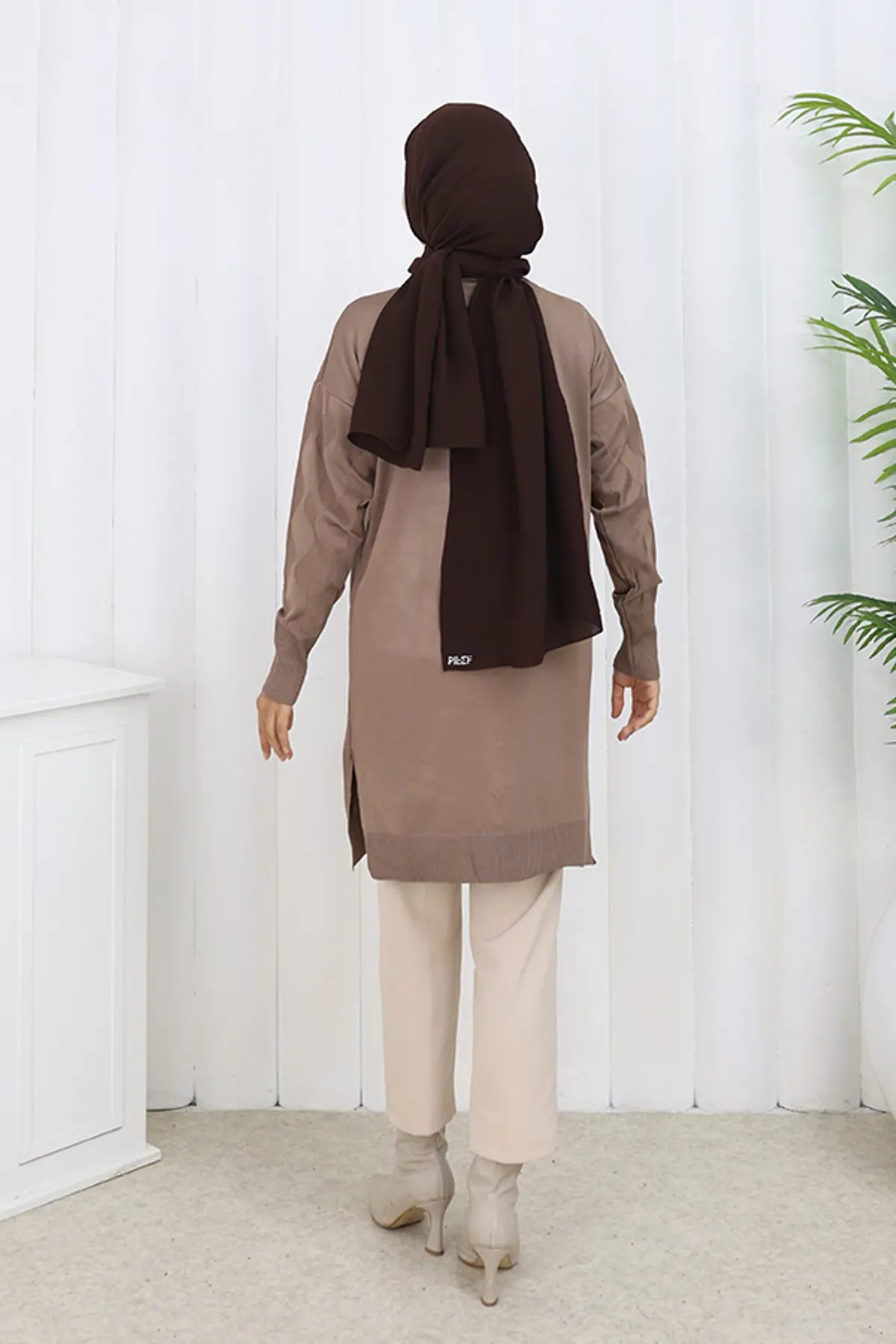 Patterned Long Mercerized Cardigan-detail