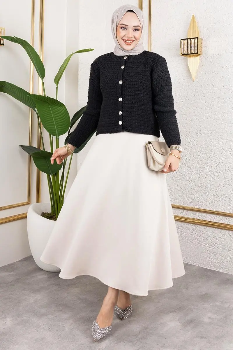 Buttoned Knitted Cardigan-detail