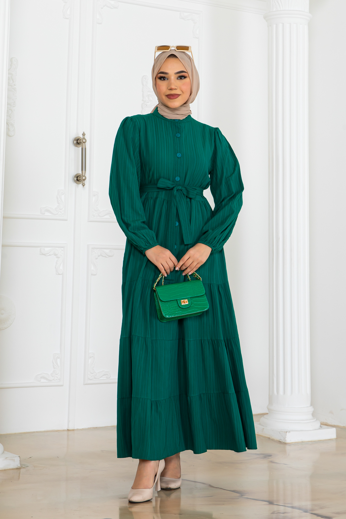 Düğme Detaylı Elbise