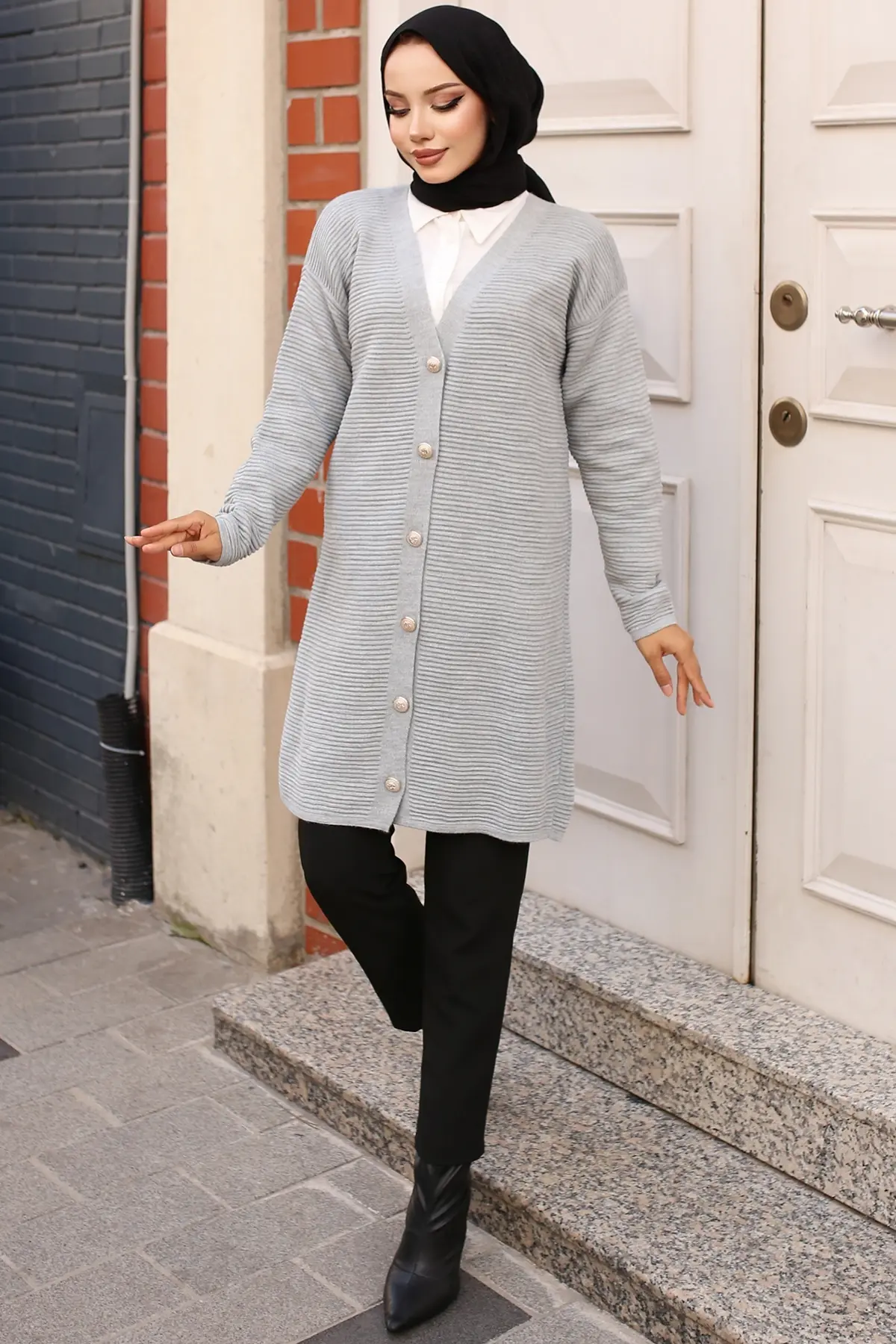 Düğme Detaylı Fitilli Hırka-detail