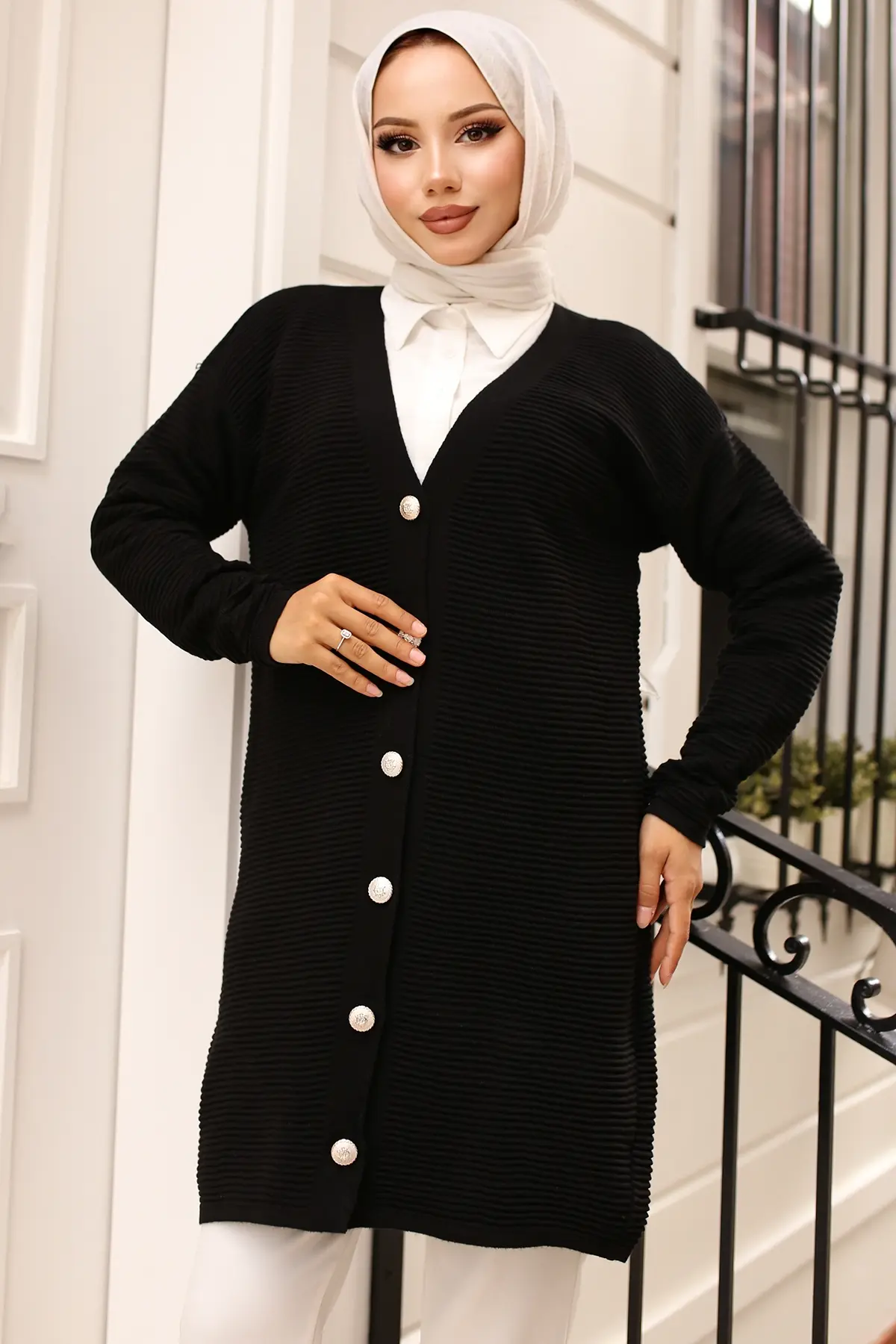 Düğme Detaylı Fitilli Hırka-detail