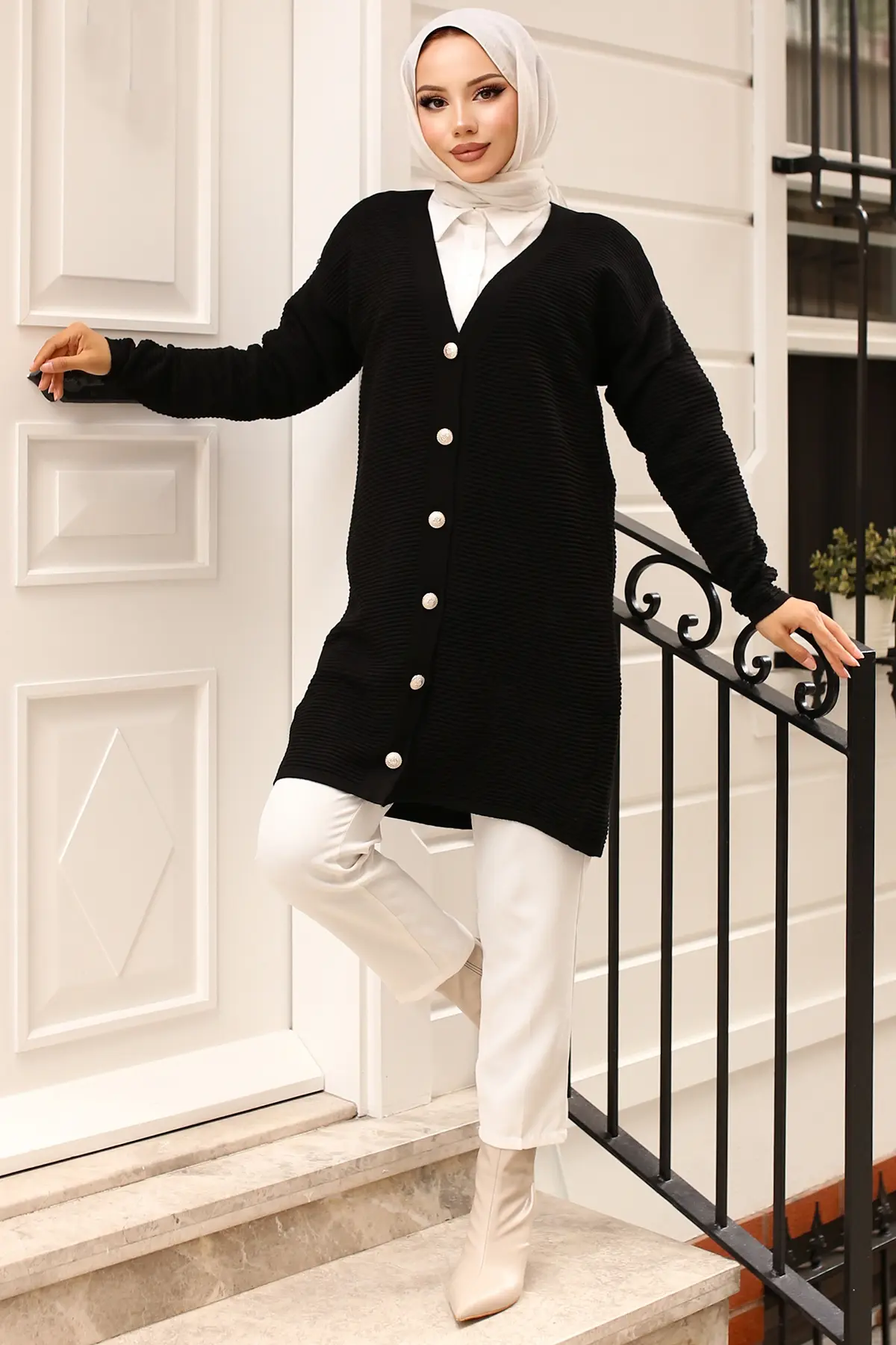 Düğme Detaylı Fitilli Hırka-detail