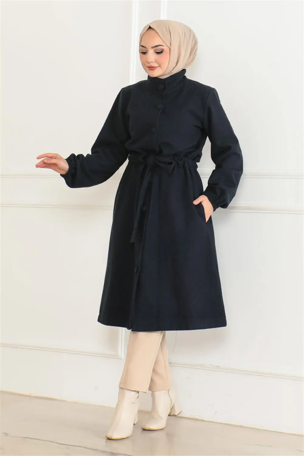 Düğme Detaylı Kaşe Kaban-detail