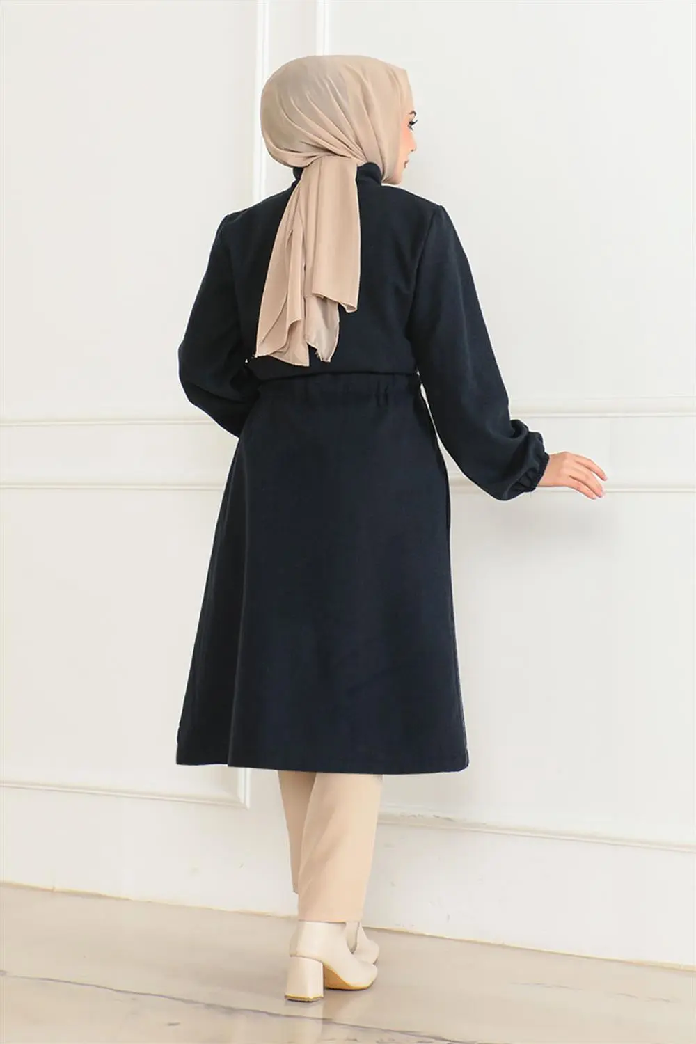 Düğme Detaylı Kaşe Kaban-detail