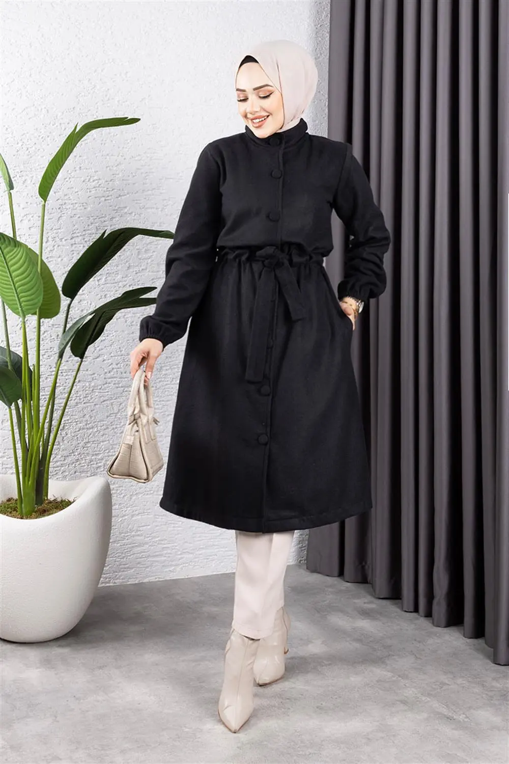 Düğme Detaylı Kaşe Kaban-detail