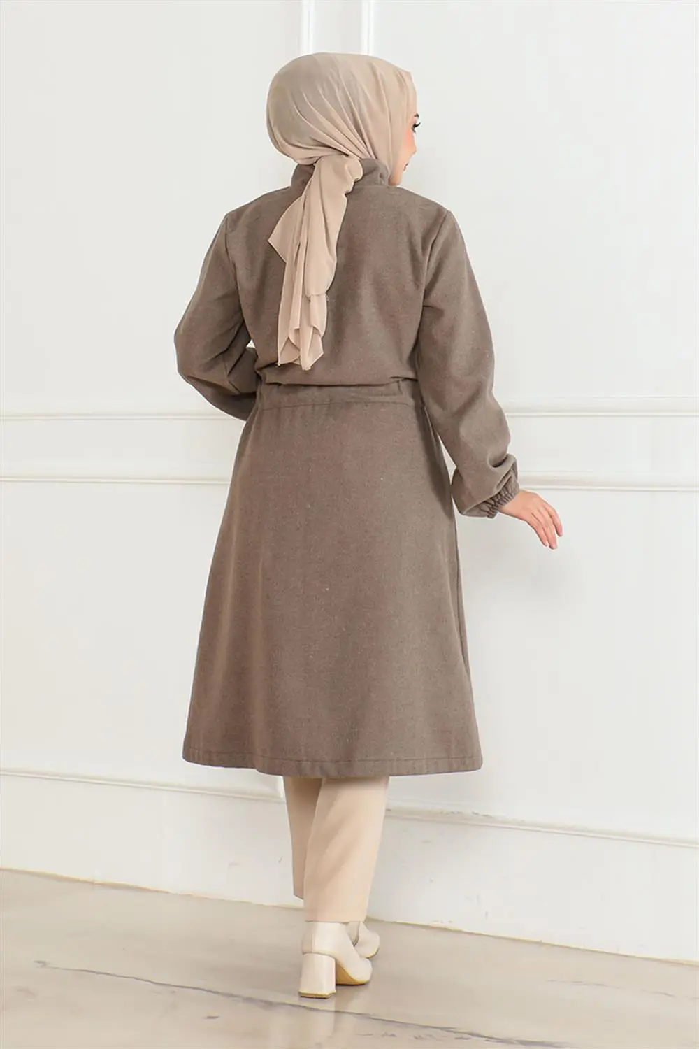 Düğme Detaylı Kaşe Kaban-detail