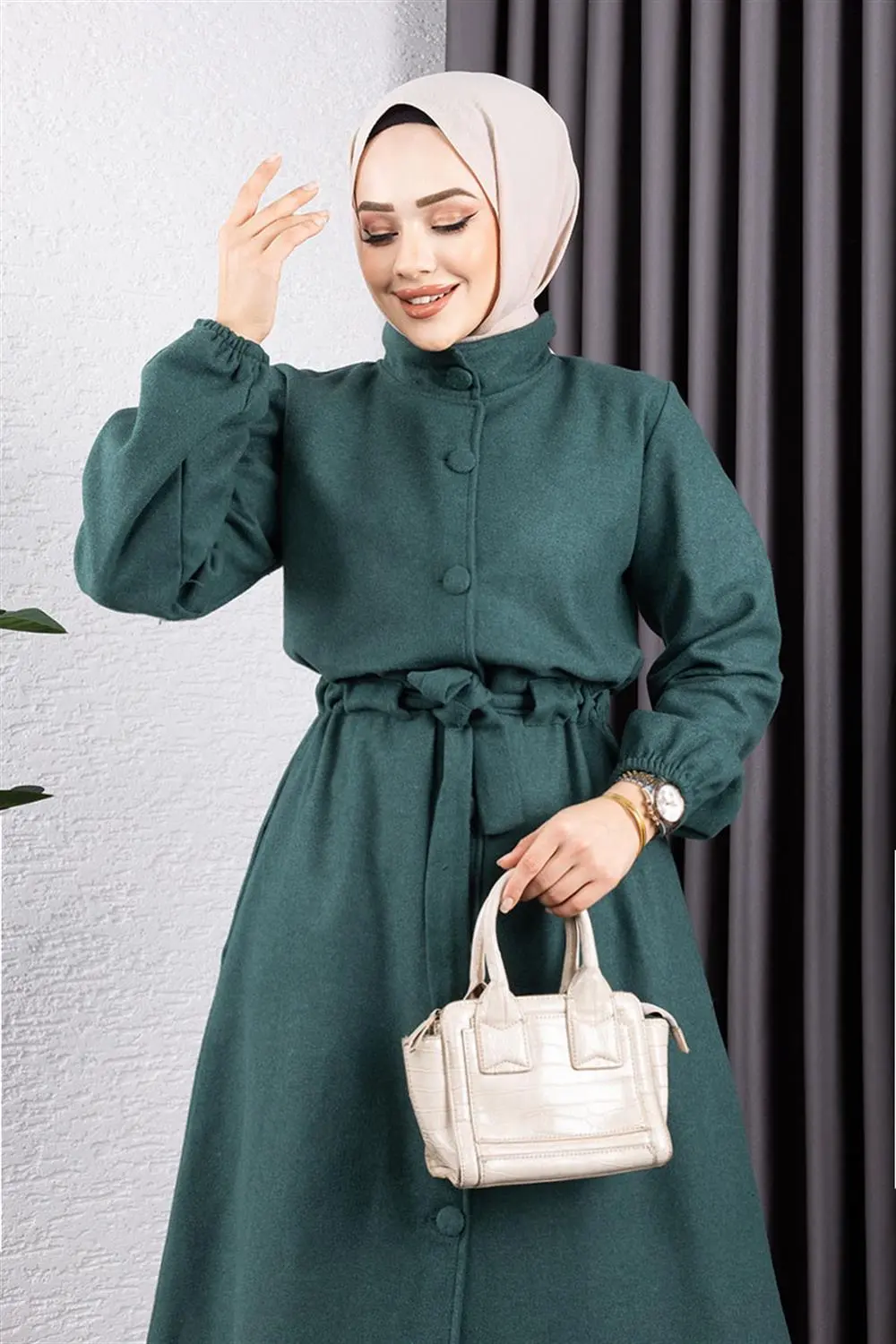 Düğme Detaylı Kaşe Kaban-detail