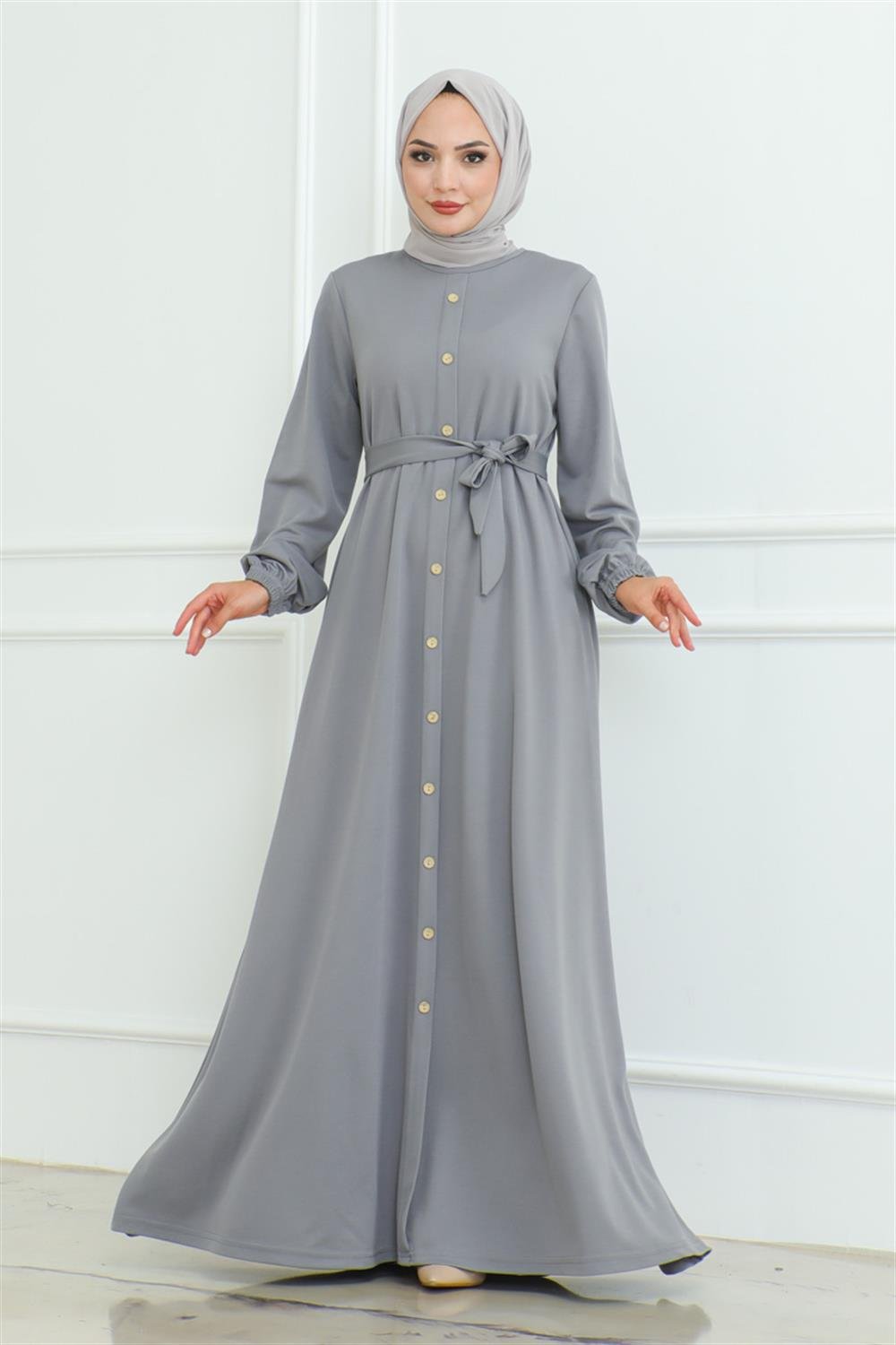 Düğme Detaylı Kemerli Elbise