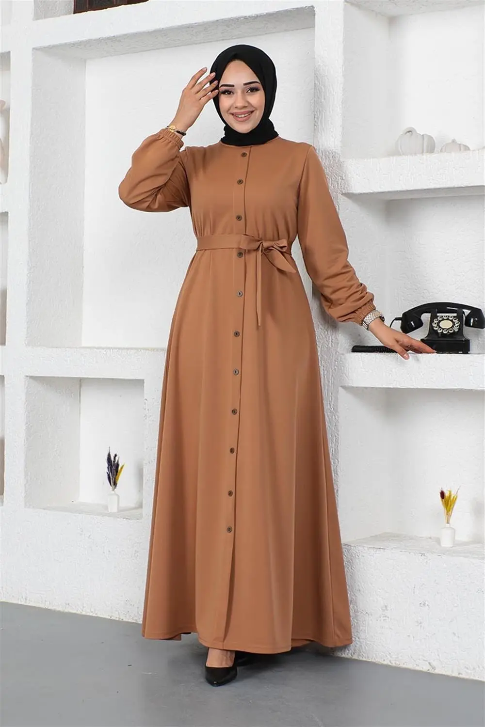 Düğme Detaylı Kemerli Elbise-detail