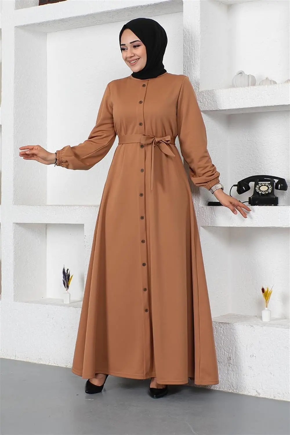 Düğme Detaylı Kemerli Elbise-detail