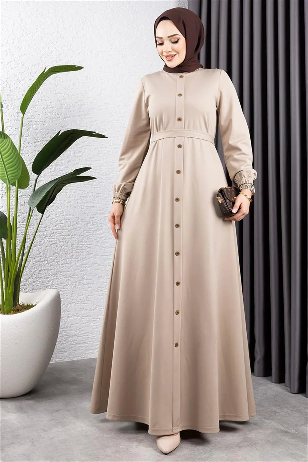 Düğme Detaylı Kemerli Elbise-detail