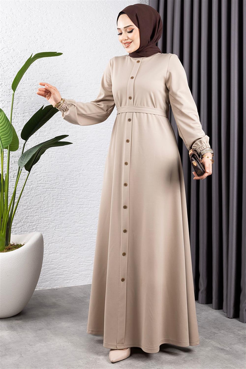 Düğme Detaylı Kemerli Elbise
