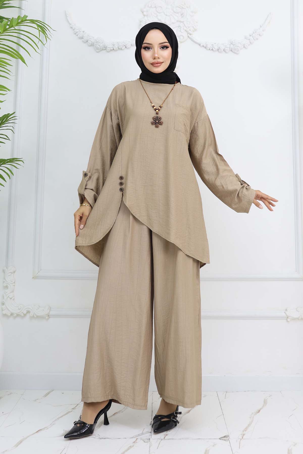 Düğme Detaylı Kolyeli İkili Takım Vizon 4782