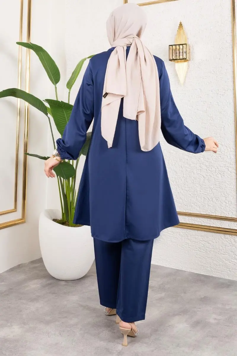 Button Detailed Hijab Suit-detail