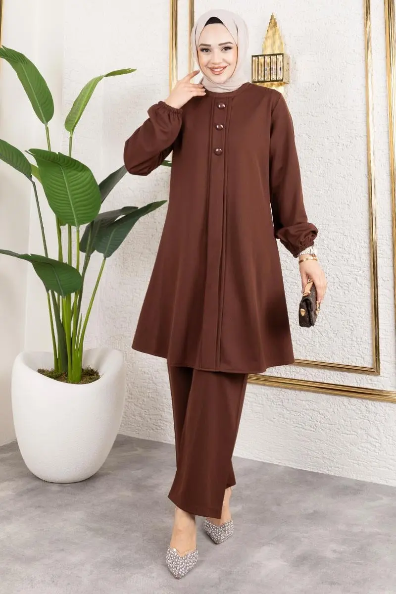 Button Detailed Hijab Suit-detail