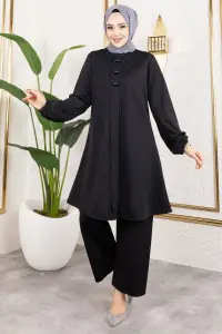 Button Detailed Hijab Suit