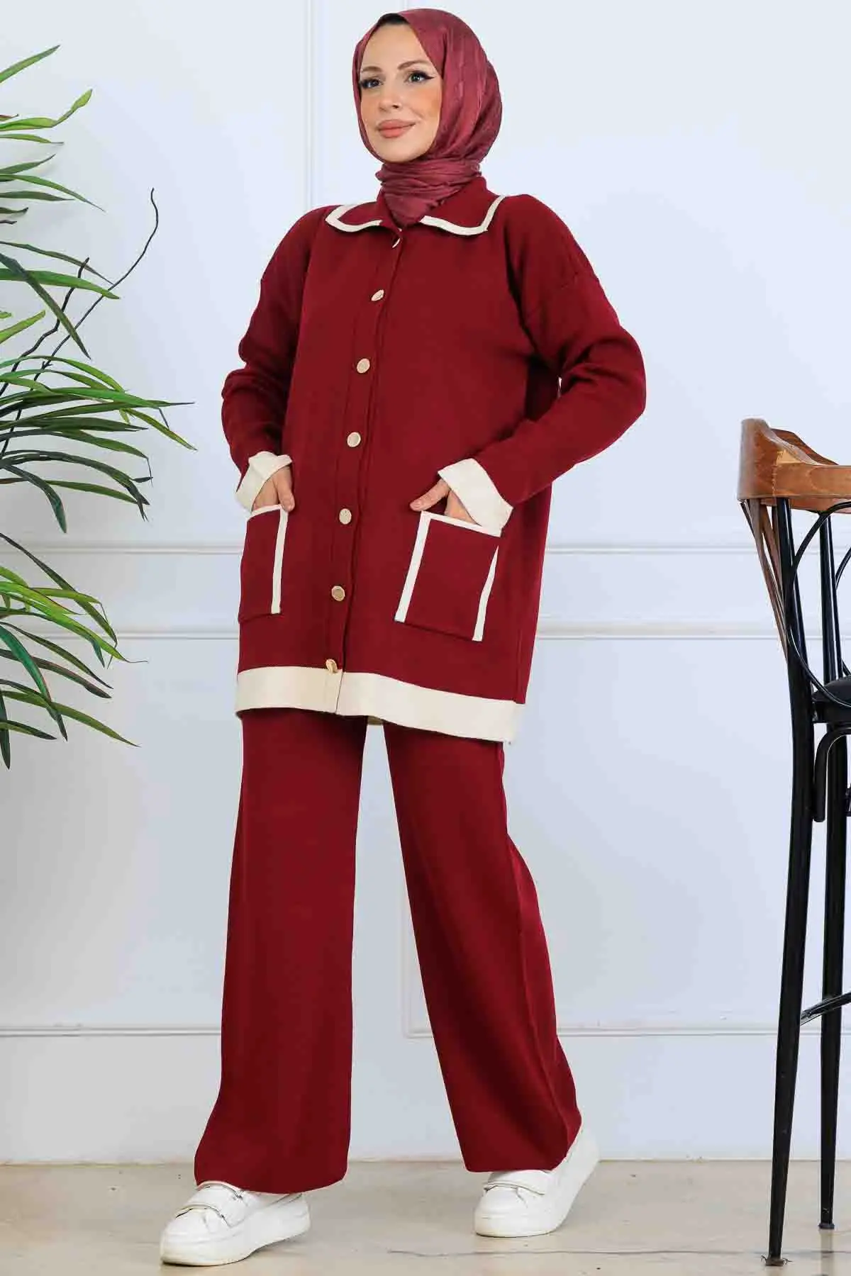 Düğmeli Çizgi Detaylı Triko Takım-detail