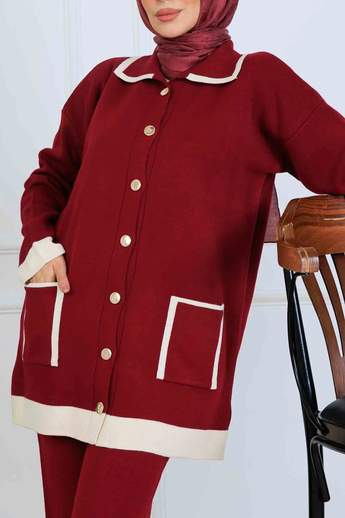 Düğmeli Çizgi Detaylı Triko Takım-detail