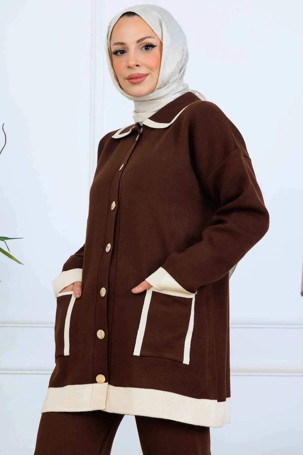 Düğmeli Çizgi Detaylı Triko Takım-detail