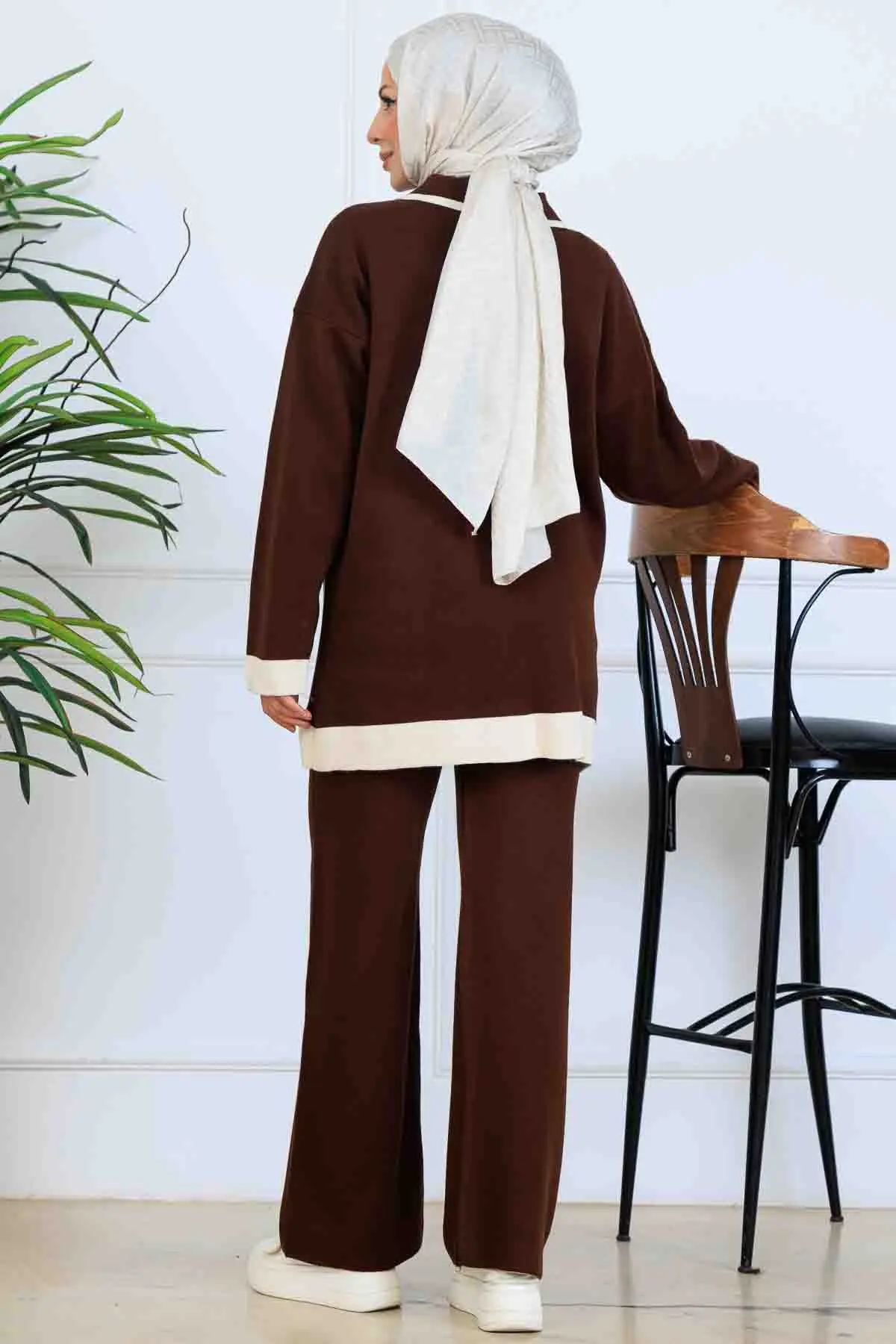 Düğmeli Çizgi Detaylı Triko Takım-detail