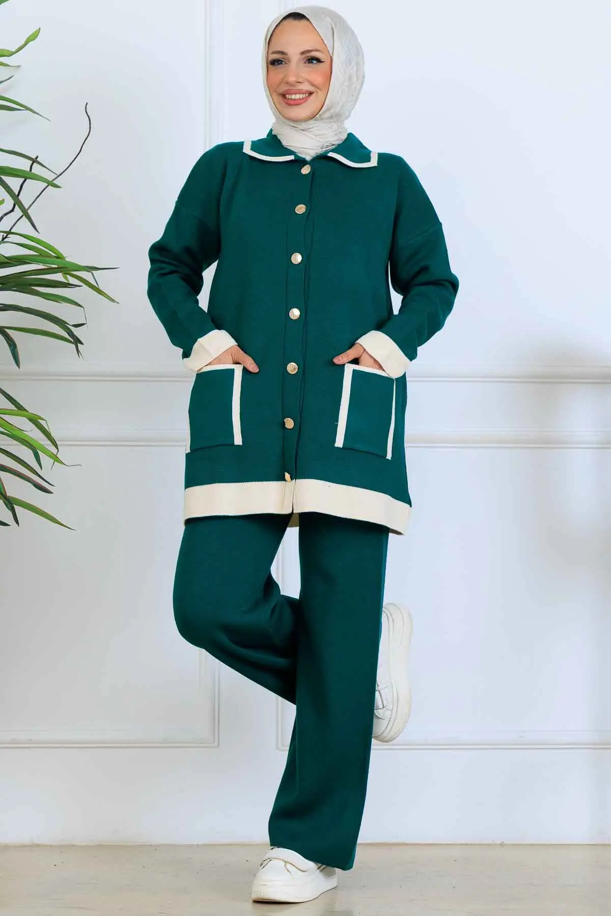 Düğmeli Çizgi Detaylı Triko Takım-detail