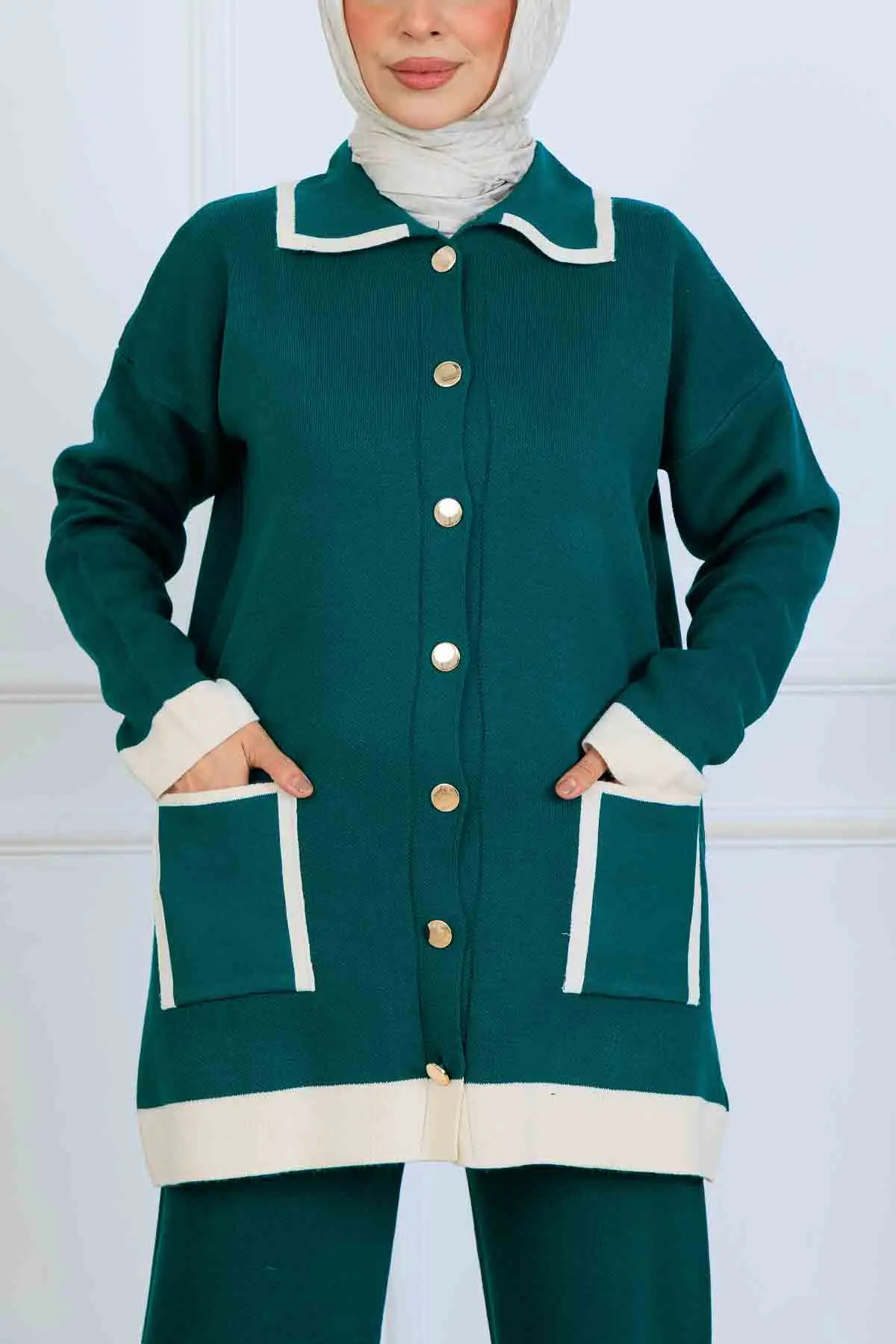 Düğmeli Çizgi Detaylı Triko Takım-detail