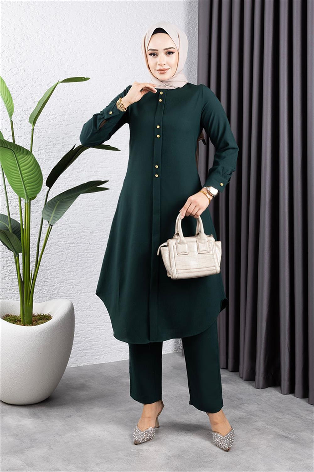 Düğmeli Ikili Takım