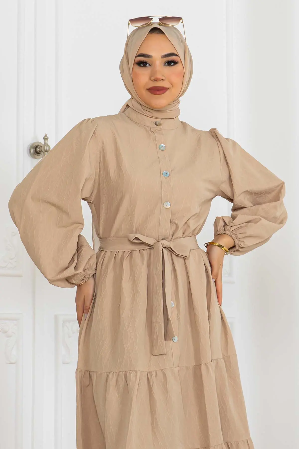 Düğmeli Kabartma Desenli Elbise-detail