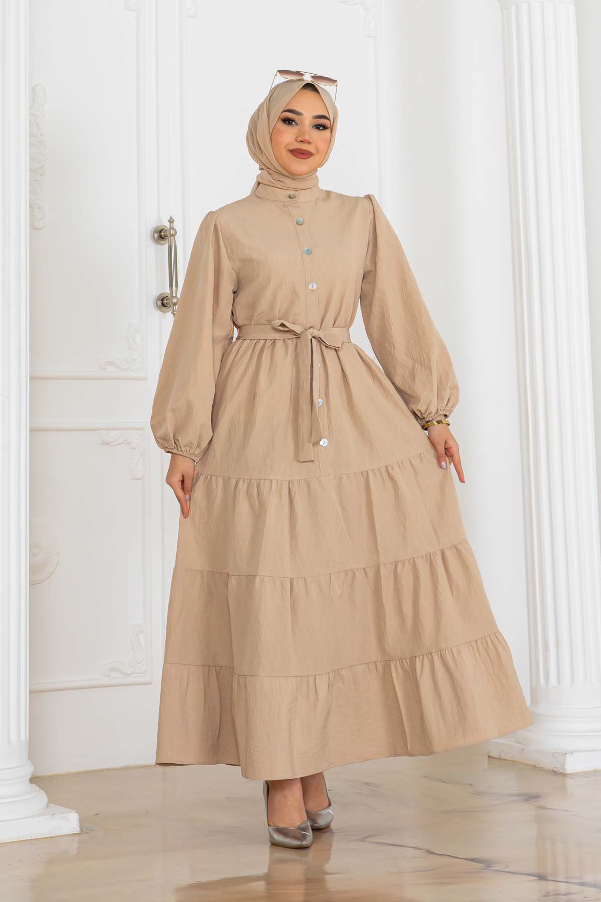 Düğmeli Kabartma Desenli Elbise