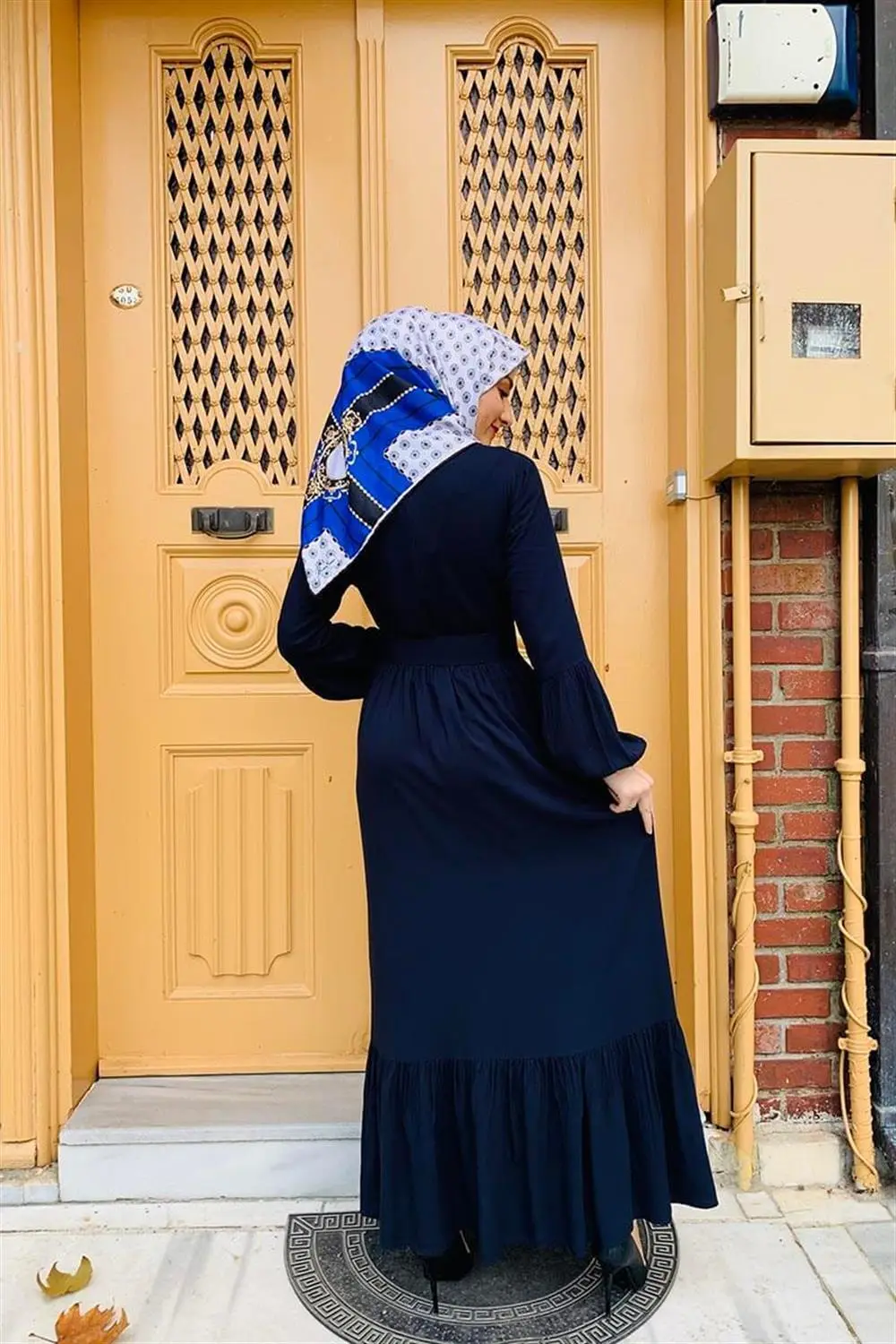 Düğmeli Tesettür Elbise-detail