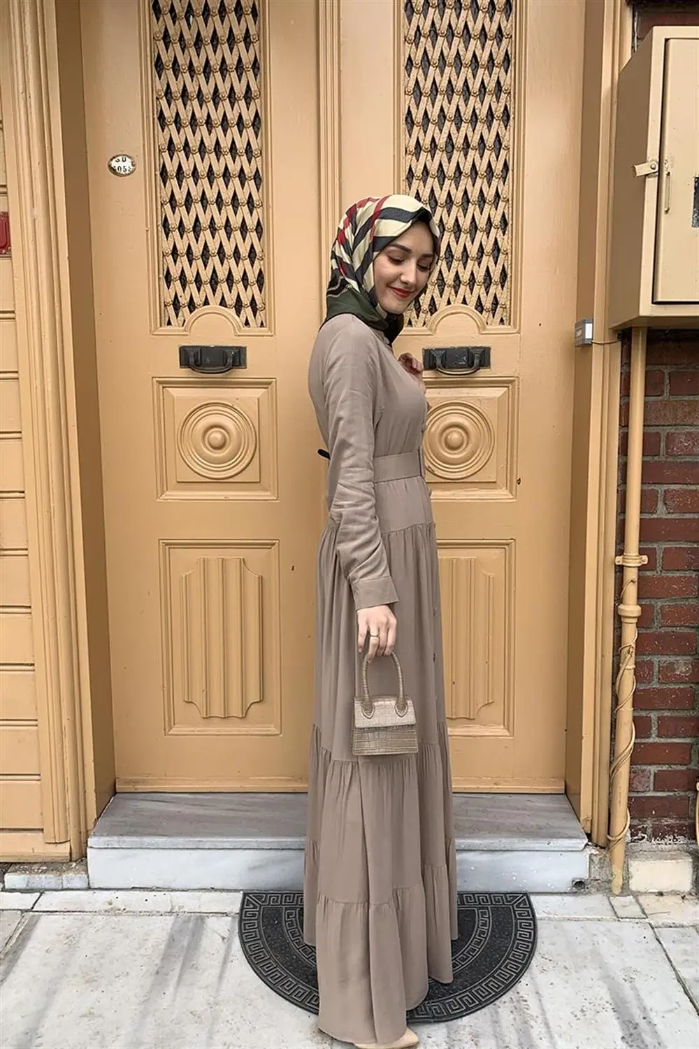 Düğmeli Tesettür Elbise-detail