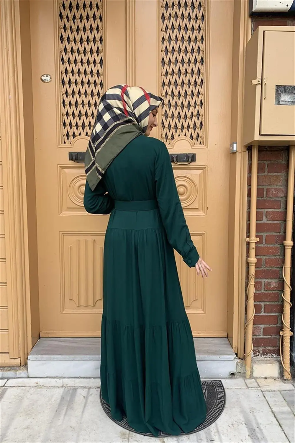 Düğmeli Tesettür Elbise-detail