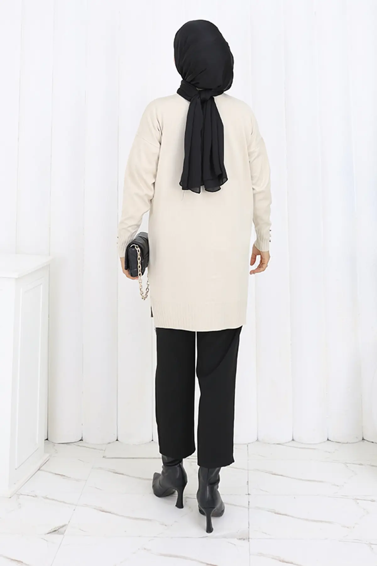 Long Mercerized Cardigan With Buttons-detail