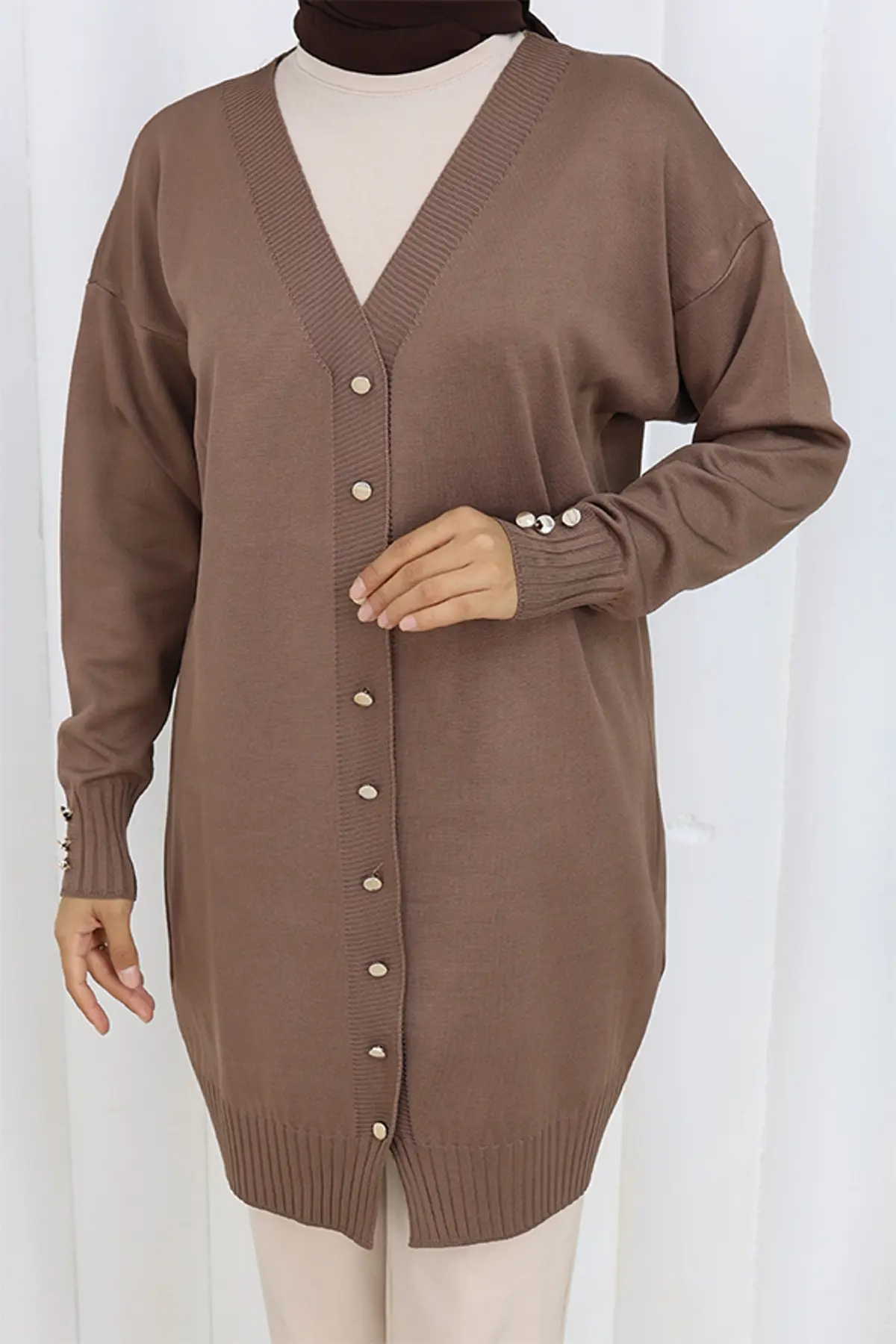 Long Mercerized Cardigan With Buttons-detail