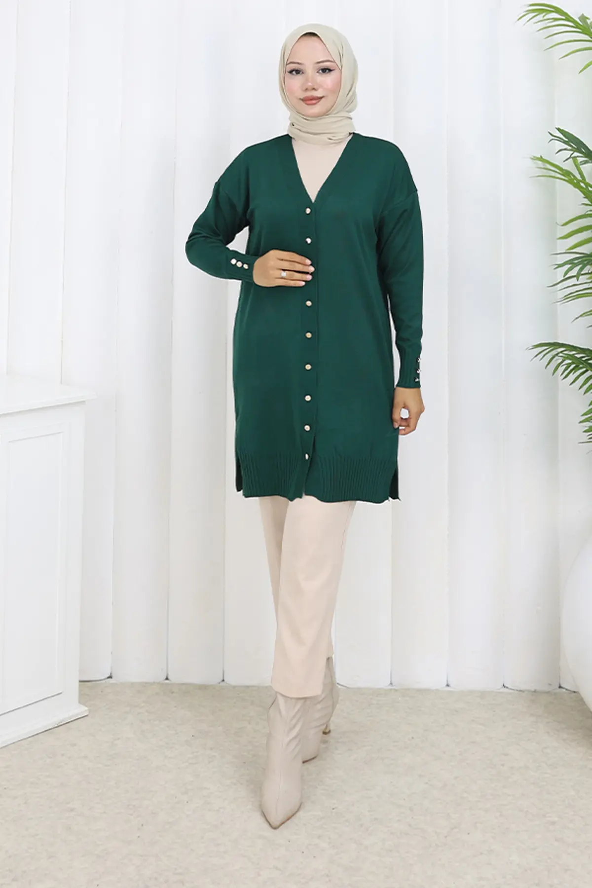 Long Mercerized Cardigan With Buttons-detail