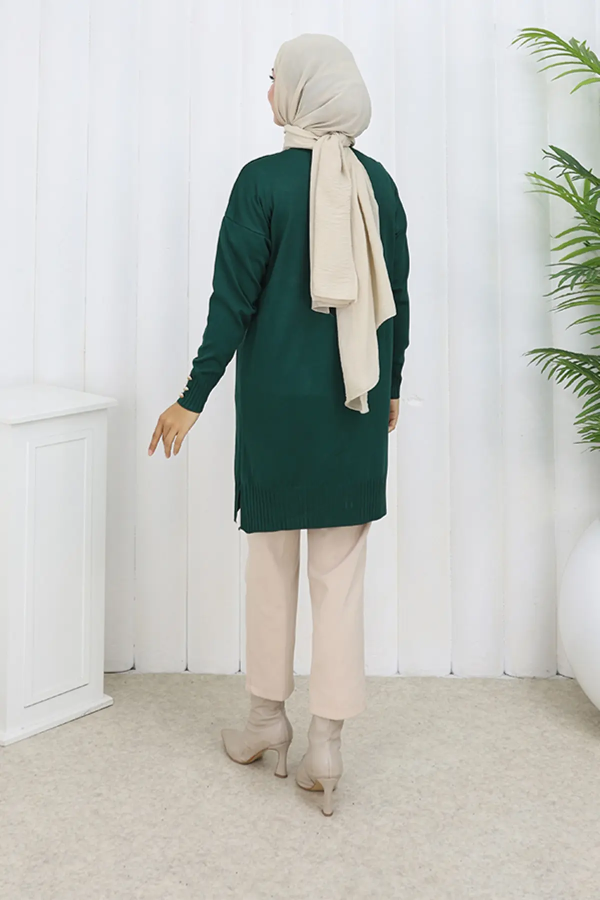 Long Mercerized Cardigan With Buttons-detail