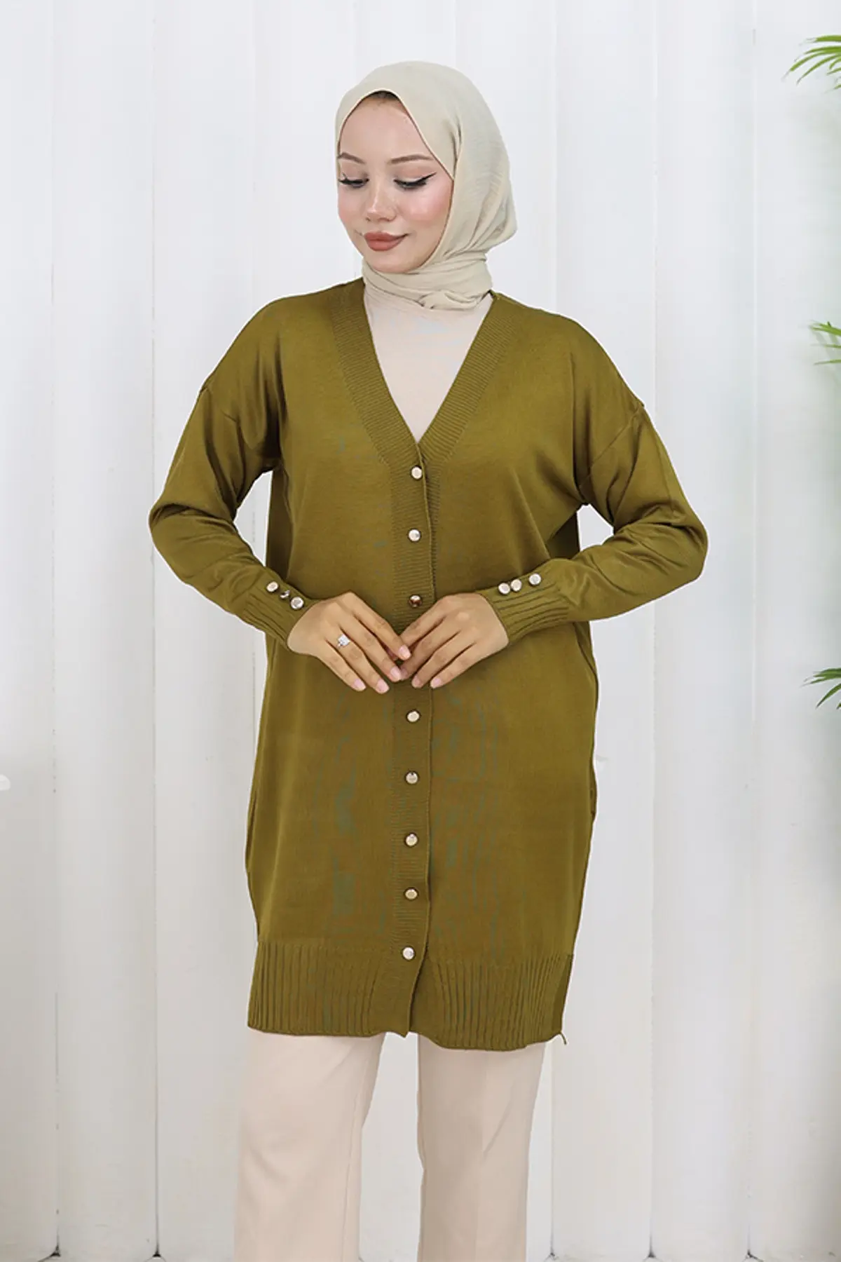 Long Mercerized Cardigan With Buttons-detail