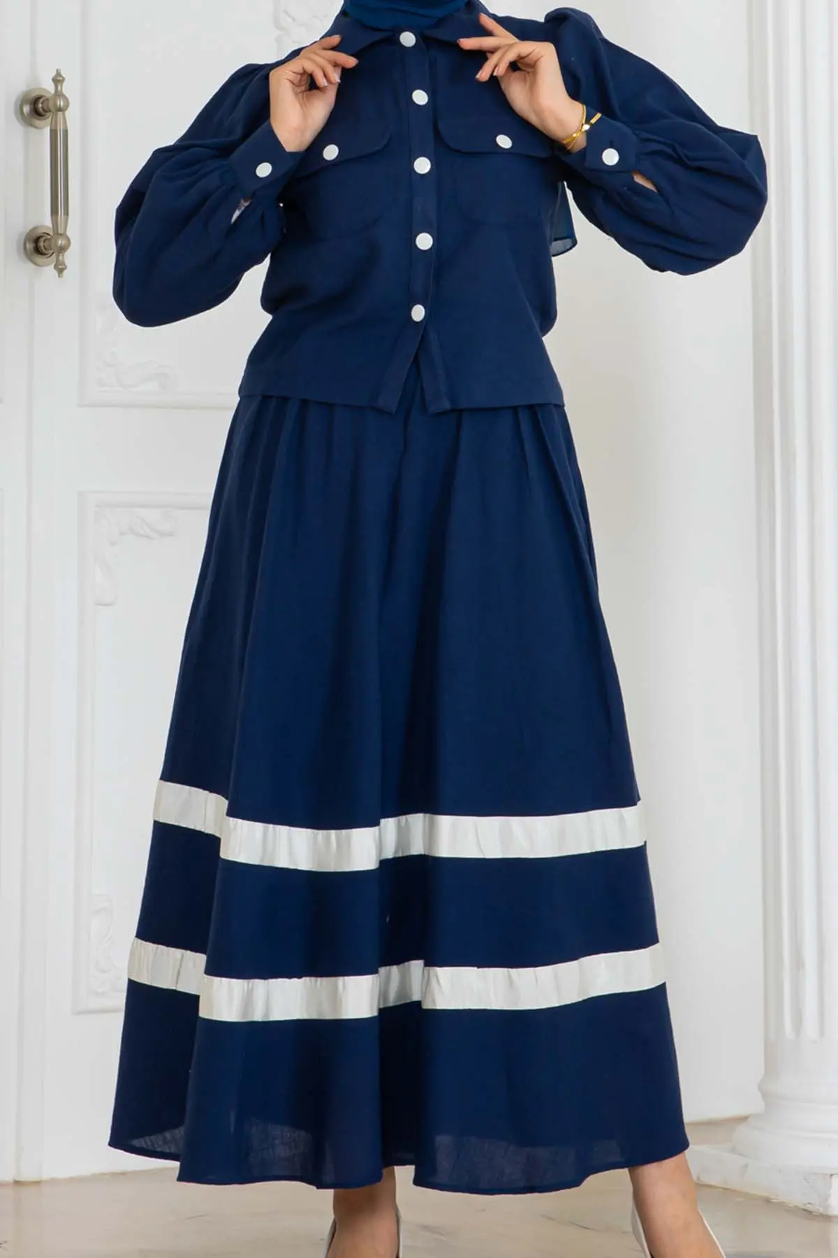 Linen Suit With Striped Skirt-detail